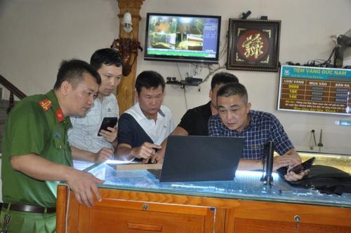 Khởi tố vụ án hình sự giết người, cướp tài sản trong vụ cướp tiệm vàng ở Hải Dương