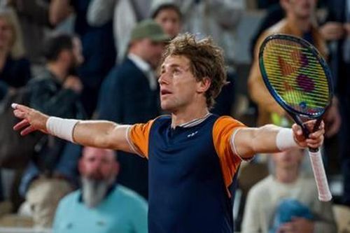Hạ Holger Rune, Casper Ruud vào bán kết Roland Garros 2023