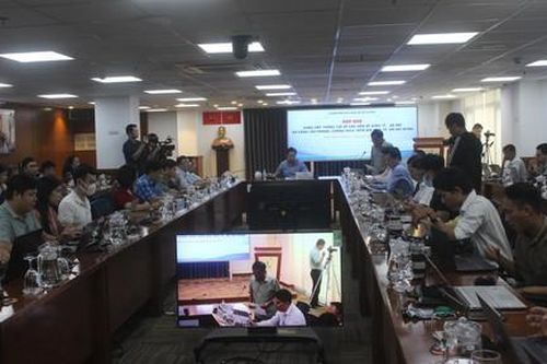 Nhiều khó khăn, vướng mắc trong thu hút sinh viên xuất sắc, nhà khoa học trẻ