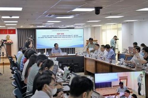 Lý do mức thu phí giao dịch nhà đất tại TPHCM tăng từ 1/6