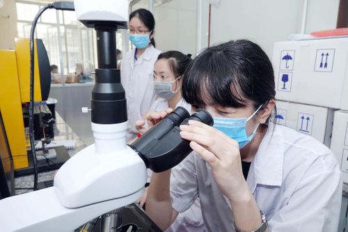 Đại học Y Hà Nội tăng học phí cao nhất 55,2 triệu đồng/năm học