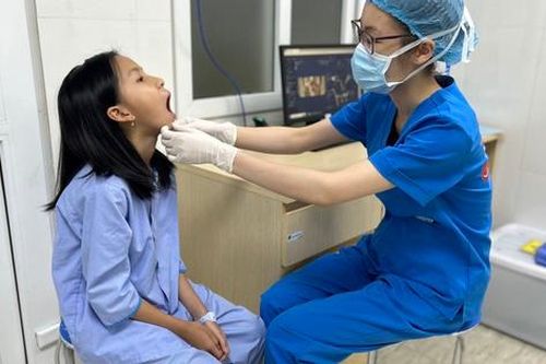 30 trẻ dị tật khe hở môi - vòm miệng được 'trả lại' nụ cười miễn phí