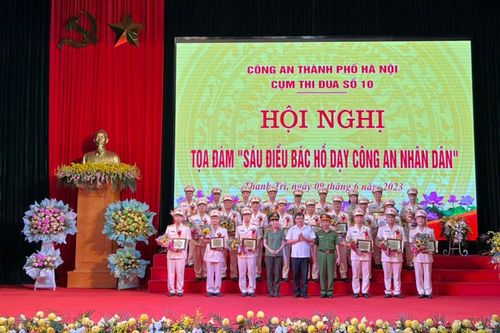 Cụm thi đua số 10, Công an thành phố Hà Nội thiết thực học tập 'Sáu điều Bác Hồ dạy'