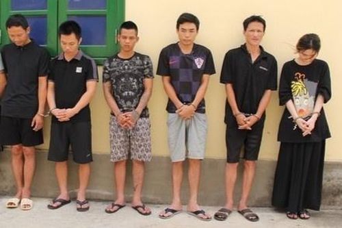 Bị vây bắt, nghi phạm cầm đầu đường dây ma túy rút dao chống trả