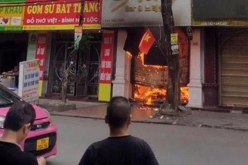 Hải Phòng đình chỉ 40 phòng trà sau vụ cháy làm 3 người chết