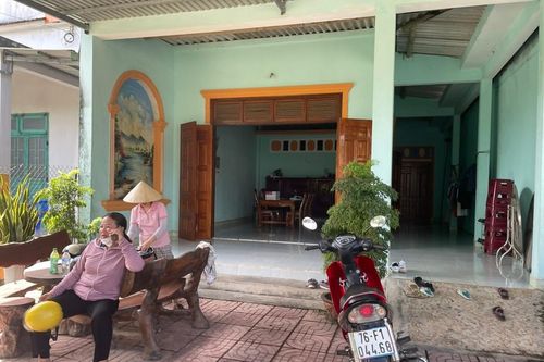 Quảng Ngãi: Người dân khu tái định cư mỏi mòn chờ sổ đỏ