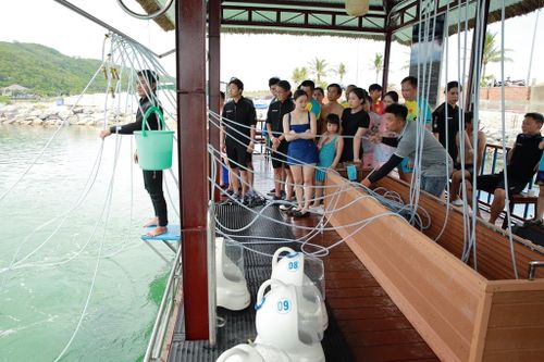Sẽ vận hành tổ hợp du lịch với công suất 10.000 khách trên vịnh Nha Trang