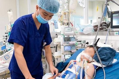 Cách cấp cứu ban đầu đúng cách với trẻ bị đuối nước