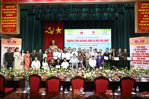 Sống biết quên mình!