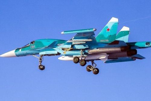 Không quân Nga tiếp tục nhận thêm 'Thú mỏ vịt' Su-34 thế hệ mới