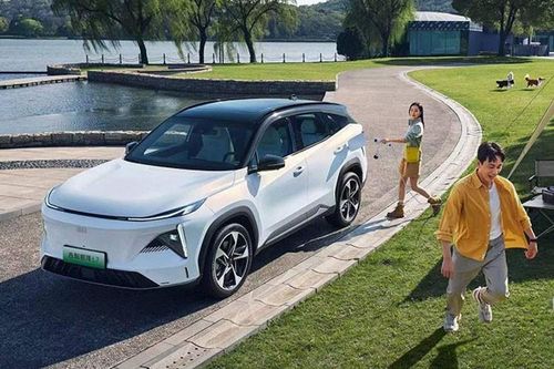 Geely Galaxy L7 - SUV cỡ trung 'bầu trời công nghệ' chỉ 457 triệu đồng