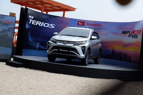 Cận cảnh Daihatsu Terios chỉ từ 373 triệu đồng, 'em ruột' Toyota Rush