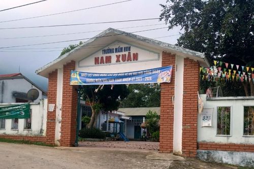 Giáo viên Trường Mầm non Nam Xuân đã được trả lại tiền thu sai