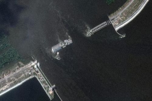 Vụ vỡ đập Kakhovka: Ukraine báo động nguy hiểm, Thụy Sỹ cảnh báo hậu quả, NATO thúc giục hành động khẩn