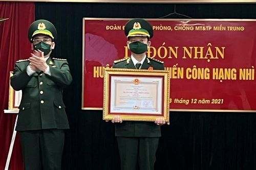Người lính Biên phòng với 'trái tim nóng và bàn tay sạch'