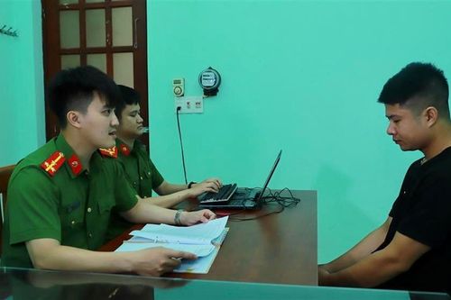 Tuyên Quang: Vi phạm giao thông, lao xe vào tổ công tác rồi bỏ chạy