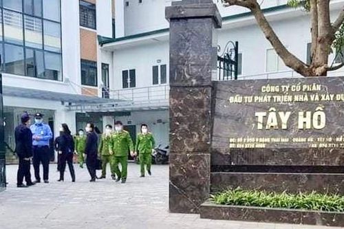 Vụ án tại Công ty Tây Hồ: Tình tiết 'lạ' trong lá đơn của mẹ đẻ nữ bị cáo
