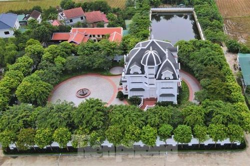 KTS Phạm Thanh Tùng: Công trình lâu đài, 'biệt phủ' không có giá trị về kiến trúc