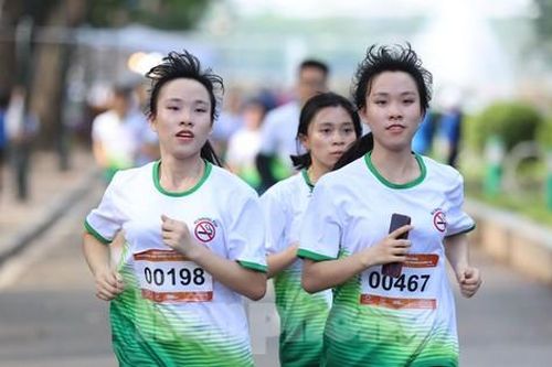 Hơn 200.000 bạn trẻ ký cam kết 'nói không với thuốc lá'