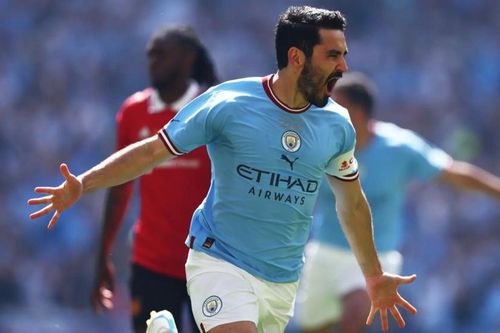 Tiền vệ Man City Ilkay Gundogan gia nhập Barcelona