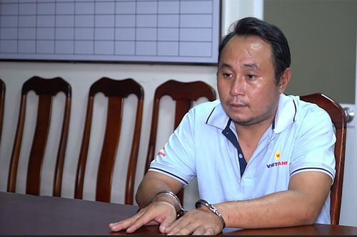 Công an TP.HCM triệt phá đường dây làm giả giấy đăng kiểm và các loại giấy tờ