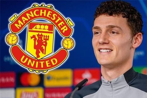Bayern Munich chốt giá bán Benjamin Pavard cho MU