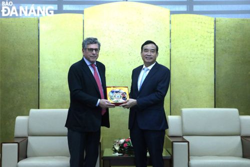 Xúc tiến thiết lập quan hệ hợp tác phát triển giữa Đà Nẵng và Brazil