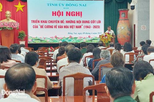 Triển khai chuyên đề những nội dung cốt lõi của Đề cương về văn hóa Việt Nam