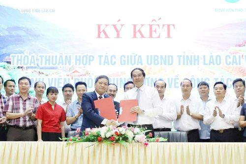 Ký kết thỏa thuận hợp tác y tế giữa UBND tỉnh Lào Cai với Bệnh viện Phổi Trung ương
