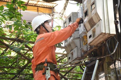 EVN yêu cầu khẩn: Đáp ứng hợp lý nhu cầu điện cho sản xuất, kinh doanh và sinh hoạt