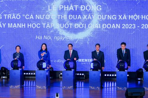 Thủ tướng: Học tập để Việt Nam không thua kém bất cứ dân tộc nào