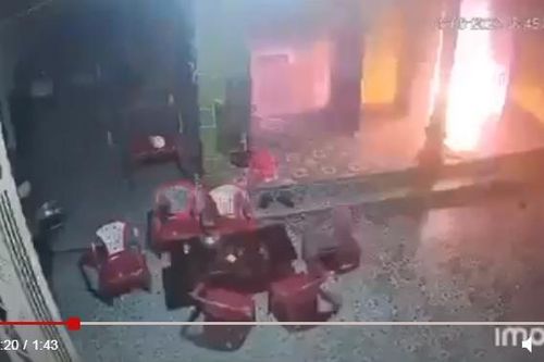 Người vợ bị chồng đâm vì ghen tuông đã tử vong