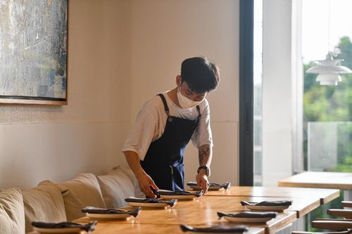 Nhà hàng ở Phú Quốc tất bật chuẩn bị cho đợt cao điểm du lịch hè