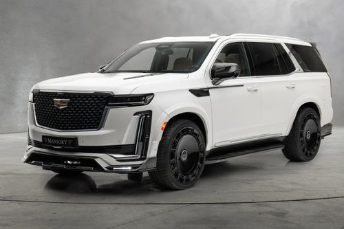 Cadillac Escalade hầm hố hơn với gói độ của Mansory