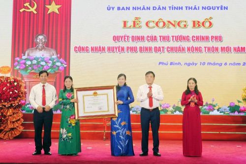 Thái Nguyên có huyện nông thôn mới đầu tiên