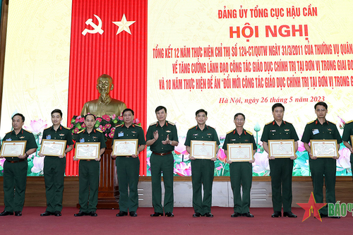 Nỗ lực của chàng sĩ quan trẻ người dân tộc Thái