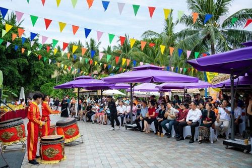 Khai mạc 'Lễ hội đặc sản bản địa' tại VinWonders Nha Trang
