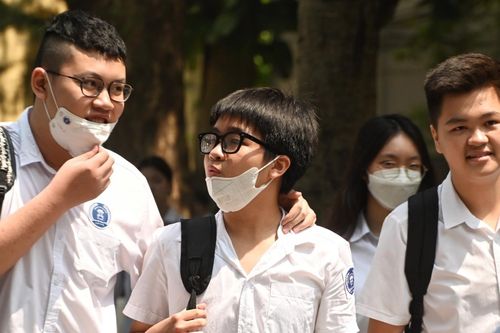 Đáp án gợi ý môn Tiếng Anh thi lớp 10 ở Hà Nội năm 2023