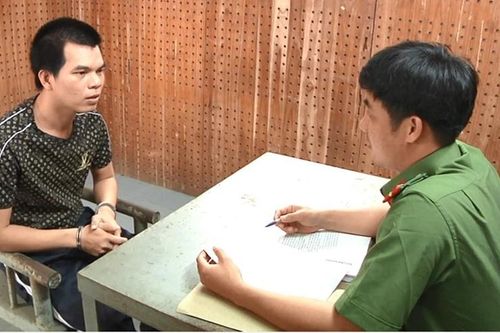 Tạm giữ đối tượng 'nổ' quen biết để 'chạy án' chiếm đoạt gần 380 triệu đồng