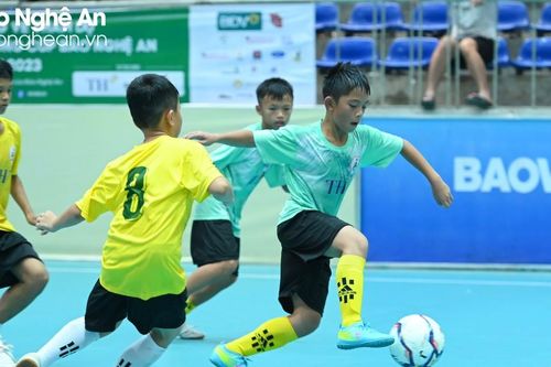 Nhi đồng Nam Đàn thắng áp đảo Nhi đồng Nghĩa Đàn