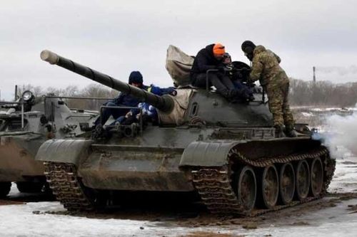 Bất ngờ với cách Nga sử dụng xe tăng T-54 trên chiến trường Ukraine
