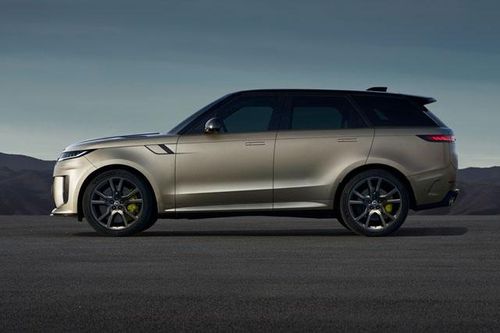 Chi tiết Range Rover Sport SV 2024 mạnh 635 mã lực