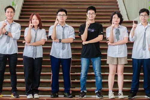 Học sinh Hà Nội - Amsterdam chiến thắng tại cuộc thi toàn cầu Microsoft Imagine Cup Junior 2023