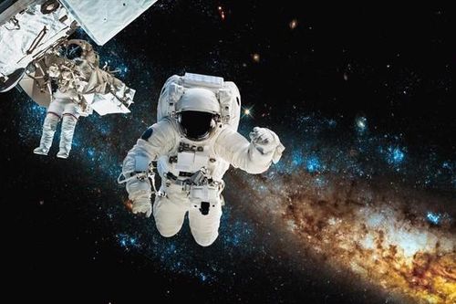 Tại sao các sứ mệnh dài ngày bên ngoài không gian lại có thể gây tổn hại cho bộ não phi hành gia?