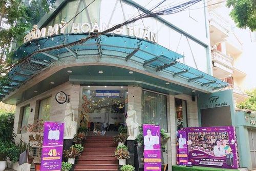 Phòng khám chuyên khoa phẫu thuật thẩm mỹ Hoàng Tuấn bị xử phạt do vi phạm quảng cáo