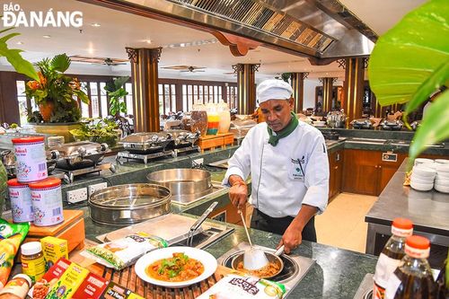 Phát triển chuỗi dịch vụ du lịch cho thị trường khách Hồi giáo
