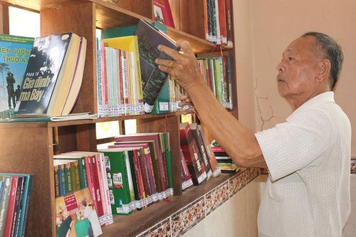 Lan tỏa văn hóa đọc từ mô hình 'Tủ sách gia đình'