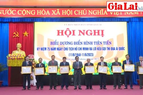 Biểu dương, khen thưởng 14 tập thể, 89 cá nhân điển hình tiên tiến tiêu biểu