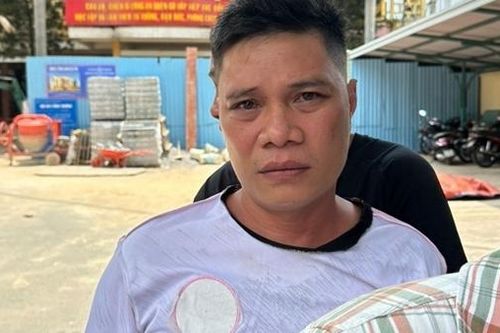 Khởi tố, bắt tạm giam tên cướp manh động