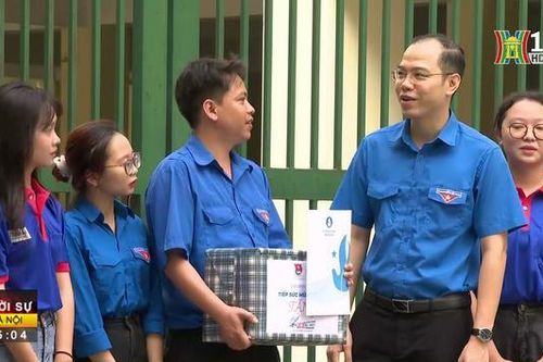 Hơn 3000 tình nguyện viên tiếp sức kỳ thi vào lớp 10
